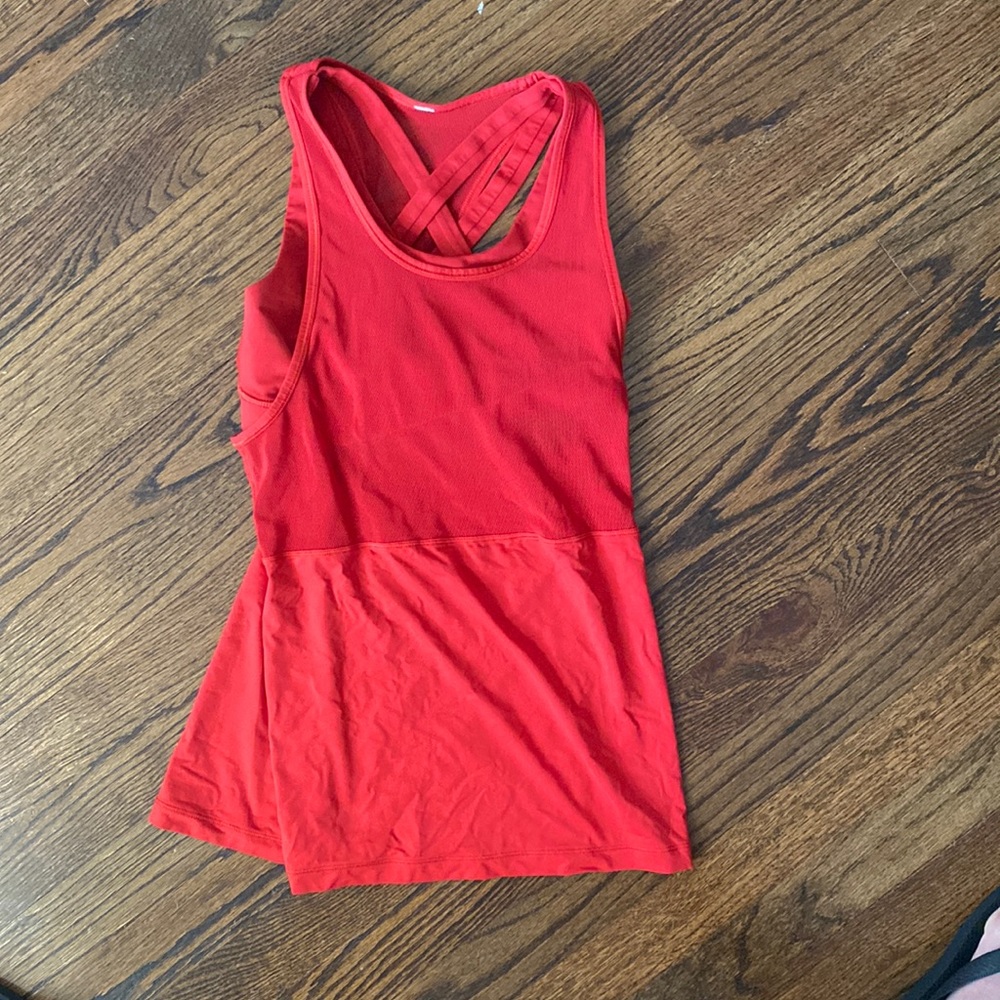 Lululemon red mesh top